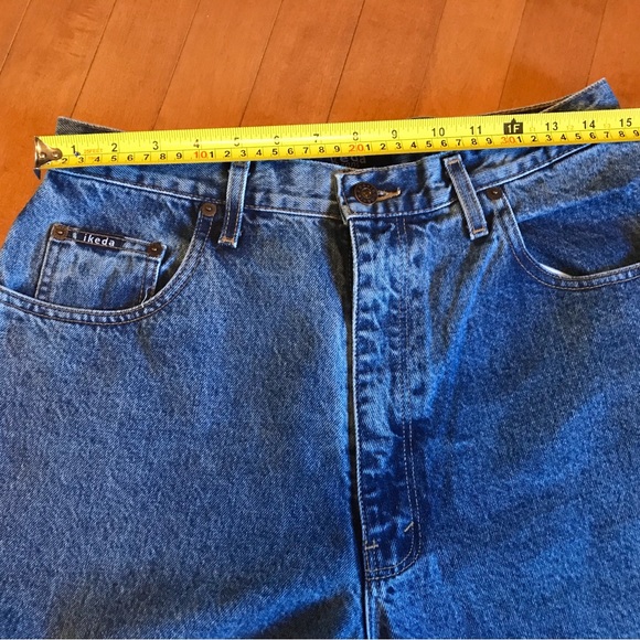 Vintage Ikeda Jeans size 31 Made in Canada Unisex loose fit. Light wash - Picture 3 of 10